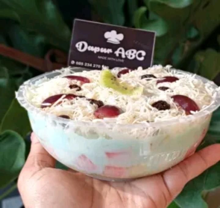 Salad Buah Frutta Leci Ukuran 625 Ml