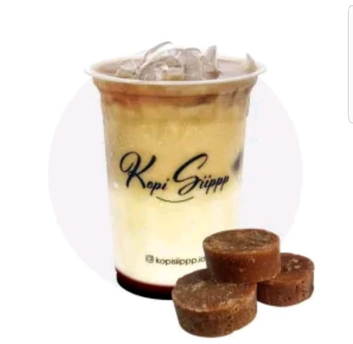 Es Kopi Susu Gula Aren (Kopi Siippp Diponegoro)
