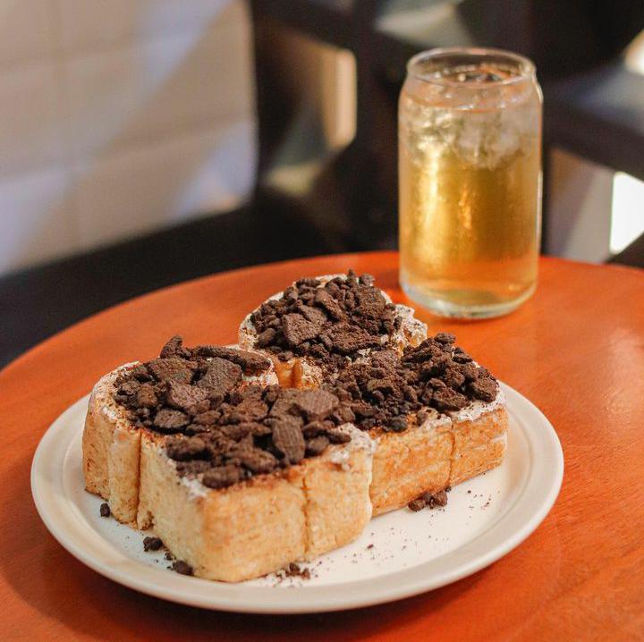 Roti Gandum Half Size Oreo Kedai Latar